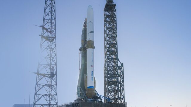 blue-origin-new-glenn-launch-pad.jpg Blue Origin New Glenn rocket on its Launch Complex 36 pad at Cape Canaveral before the explosion
