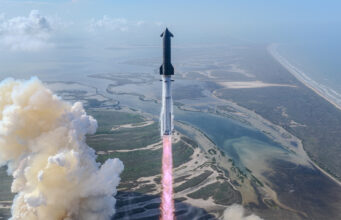 SpaceX Starship V3 liftoff