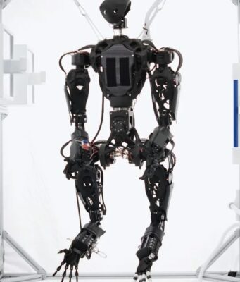 Orbit Robotics Helios four-arm robot for future space station work