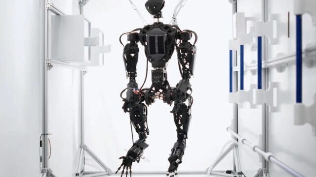 Orbit Robotics Helios four-arm robot for future space station work