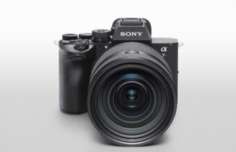 Sony’s A7R VI Blends a 67MP Sensor With Faster Shooting Sony A7R VI official 67MP stacked sensor camera image