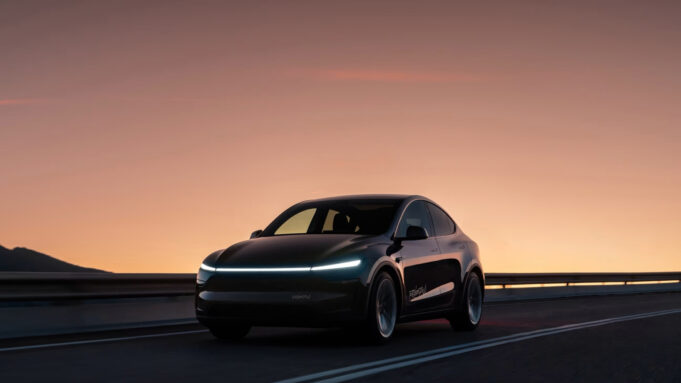 Tesla Robotaxi Crash Data Shows the Slow Work Ahead