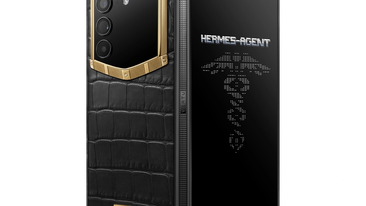 Vertu ALPHAFOLD Gold IV official product image