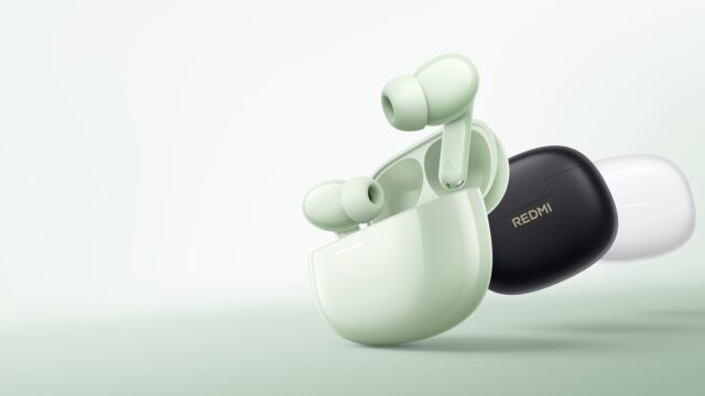 Xiaomi Redmi Buds 8 featured official image Xiaomi Redmi Buds 8 in their charging case.