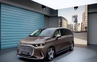 Mercedes-Benz VLE Turns Its Electric Luxury Van Into an 8K Living Room Mercedes-Benz VLE electric luxury van front three-quarter view