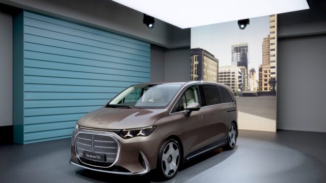 featured_vle.jpg Mercedes-Benz VLE electric luxury van front three-quarter view
