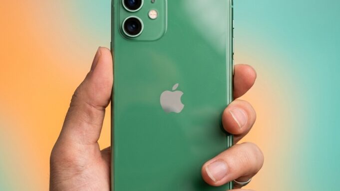 iOS 27 Compatibility: Apple Extends Support to iPhone 11