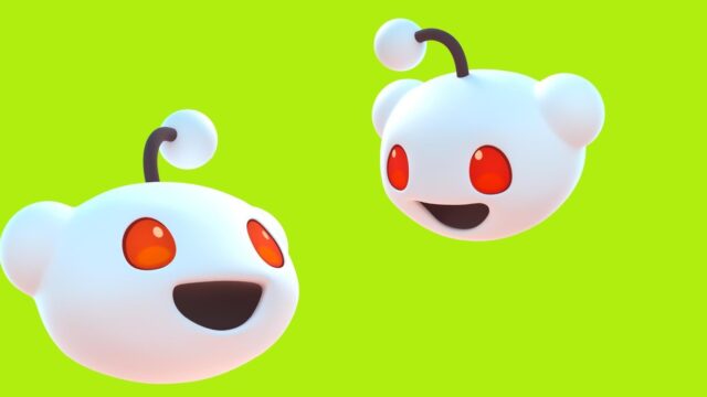 reddit-video-comments.jpg Two 3D Reddit Snoo mascots facing each other on a bright green background