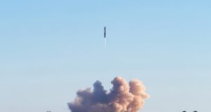 SpaceX Starship rocket launching