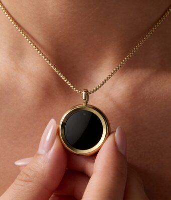 The90 Gem Necklace Tracks UV Exposure in Real Time The90 Gem UV necklace worn as jewelry