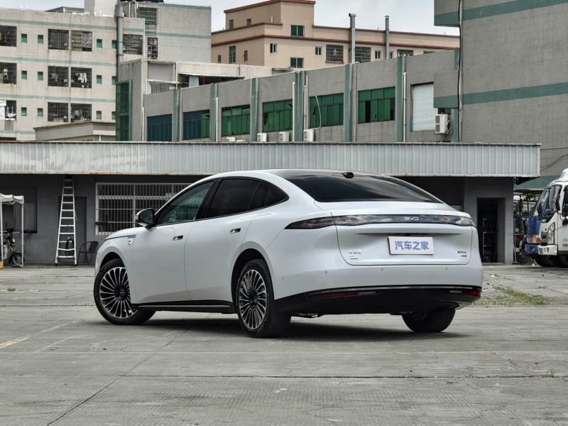 BYD Seal 08 white production sedan photographed in China after launch