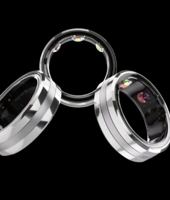Vital Signals Signal Ring Tracks Blood Pressure Without a Cuff Vital Signals Signal Ring product shot showing the black smart ring
