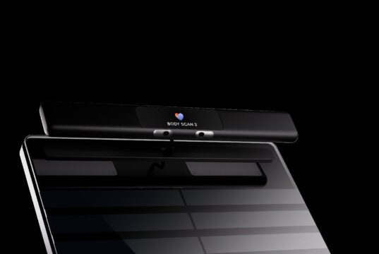 Withings BodyScan 2 4K UHD RGB-triple-laser home longevity station smart scale with handle and display