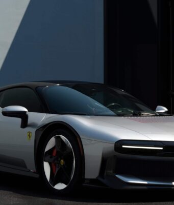 Ferrari CZ26 Is a One-Off SF90 Built for One US Client Ferrari CZ26 one-off in Argento Veloce, official press photo