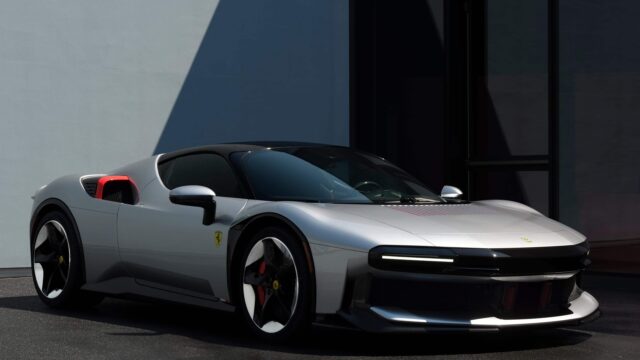 ferrari-cz26-featured Ferrari CZ26 one-off in Argento Veloce, official press photo