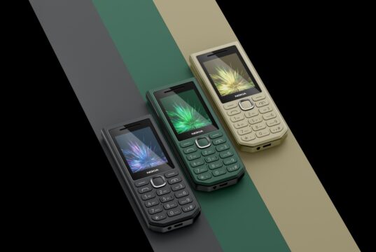 Nokia 300 Charge feature phones in black, green and sandstone on an official HMD graphic