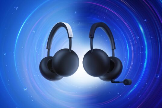White PlayStation Pulse headset at left and Midnight Black Pulse Edge with a boom microphone at right on a blue background
